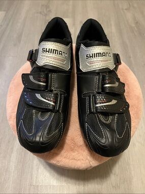 Shimano Men’s Black Racing Cycling Shoes with Silver Accents